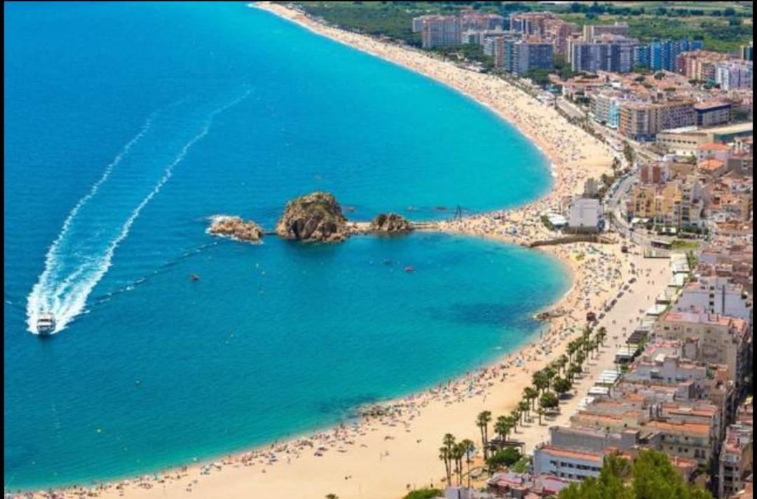 Seahomes Vacations, La Casa Blue Mediterranean Lifestyle Blanes Exterior photo